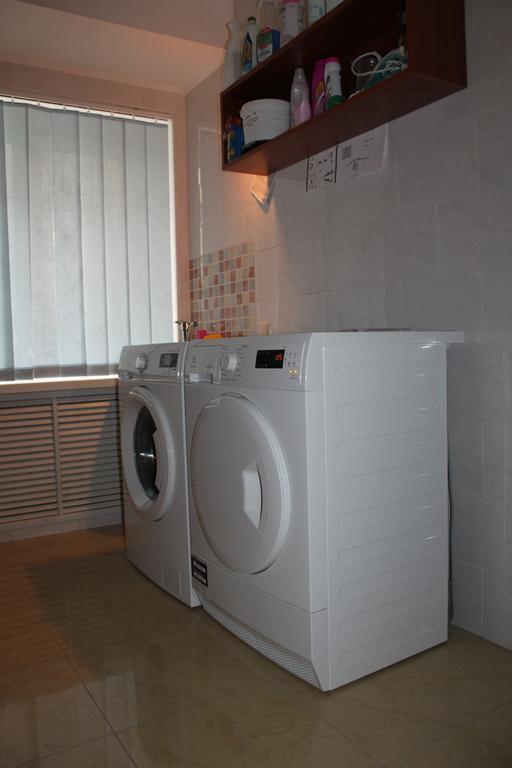 Westend Hostel Kiev Exteriör bild